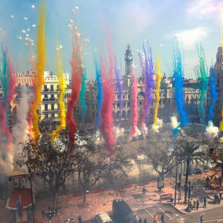 València sorteja les 360 places per veure la mascletà des del balcó de l’Ajuntament